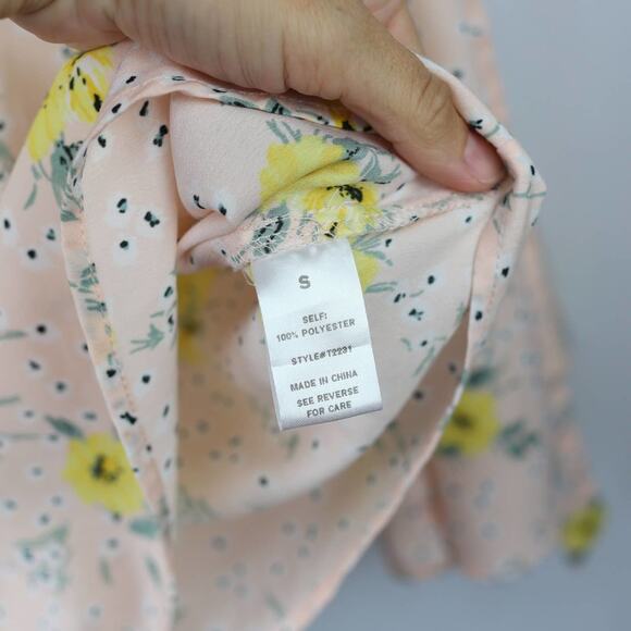 Fab'rik Pink Yellow Floral Print Long Bell Sleeve Blouse Top Size Small - Picture 5 of 7